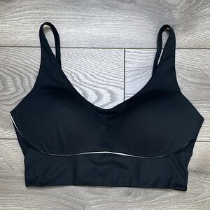 Victoria's Secret Allegro Lined Medium Impact Strappy Back Sports Bra Size 34DD